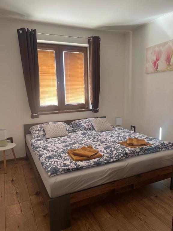 Postel nebo postele na pokoji v ubytování Apartmán Losonci