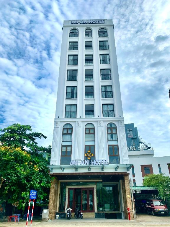 Bangunan di mana terletaknya hotel