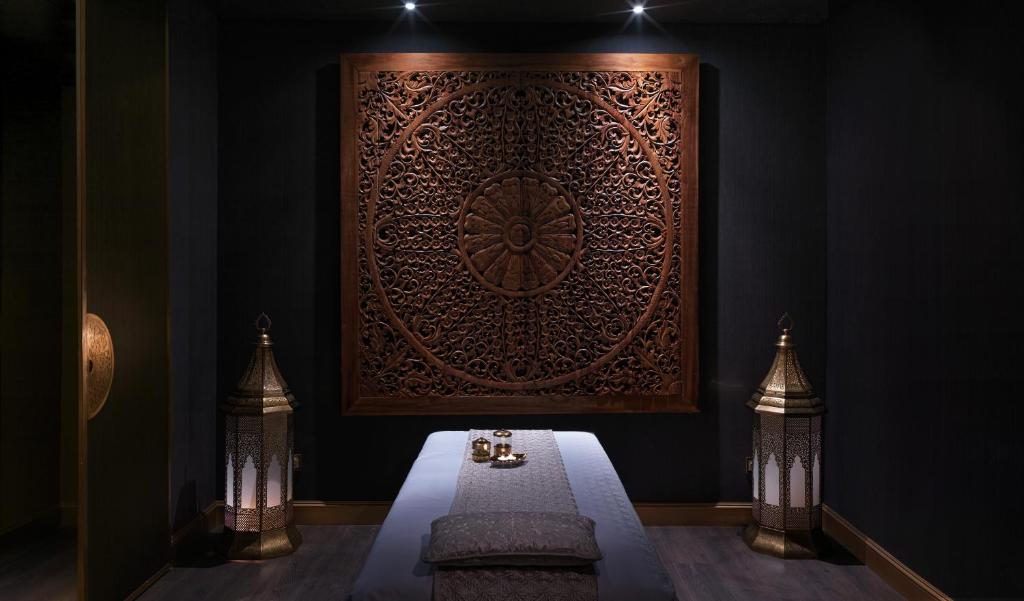 Postel nebo postele na pokoji v ubytování The Ritz-Carlton Rabat, Dar Es Salam