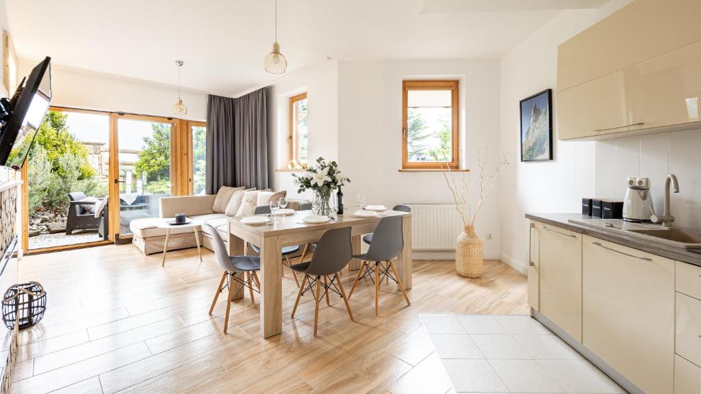 Aparthotel Delta Boutique - Apartment With Terrace