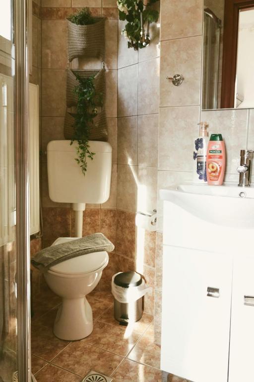 Gk Suites-Constantin view , auto check-in 24h - 10