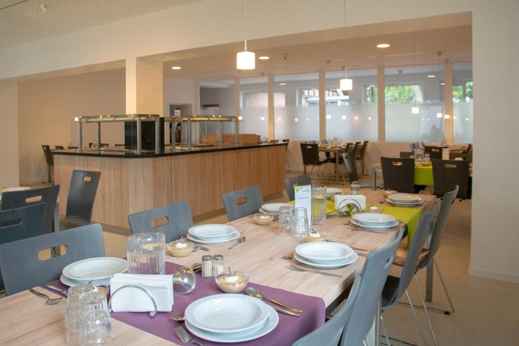 Restaurace v ubytování Gästehaus im LWH