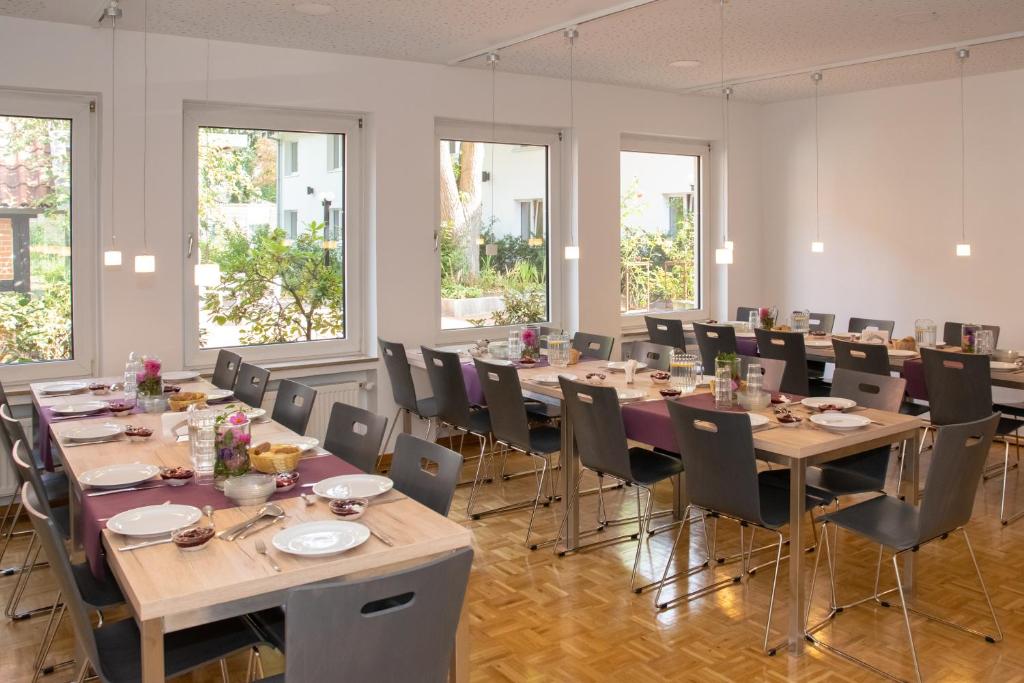 Restaurace v ubytování Gästehaus im LWH