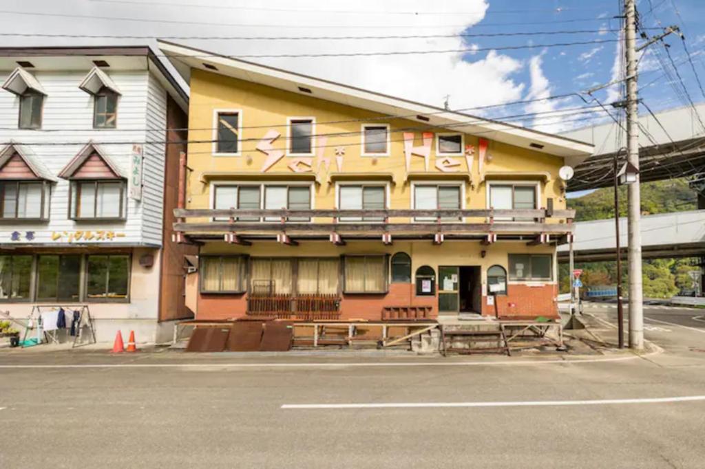 Budova, kde se hostel nachází