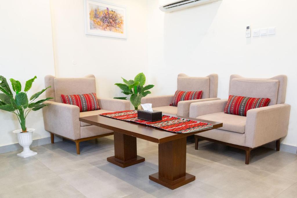 Posezení v ubytování NASEEM HOTEL
