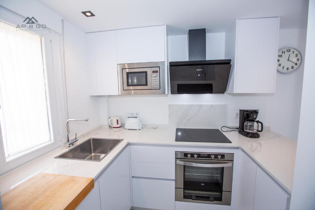 Fotografie z fotogalerie ubytování Deluxe apartment sea views La Herradura v destinaci La Herradura