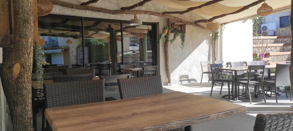 Restaurace v ubytování Camping La Chapoulière