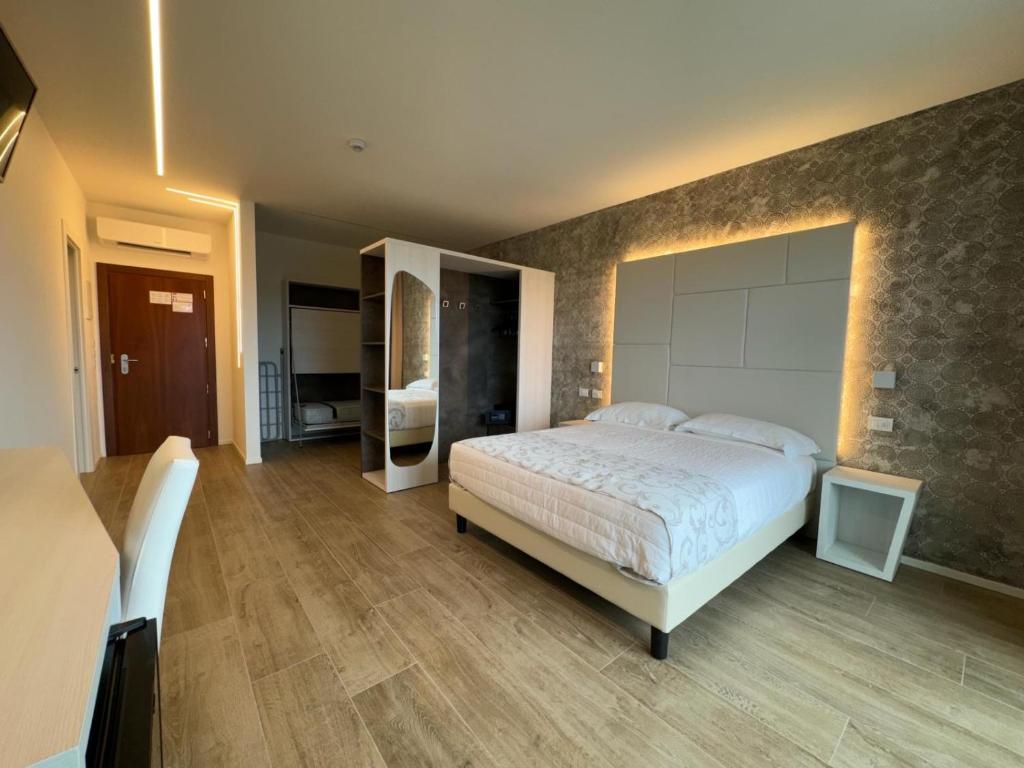 Postel nebo postele na pokoji v ubytování Hotel Franz