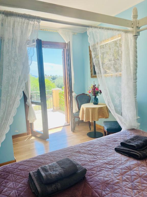 Esmaraldas House of Love - Chambre Lit King-Size De Luxe