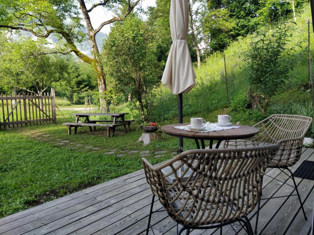 Zahrada ubytování Tiny Eko House Bovec