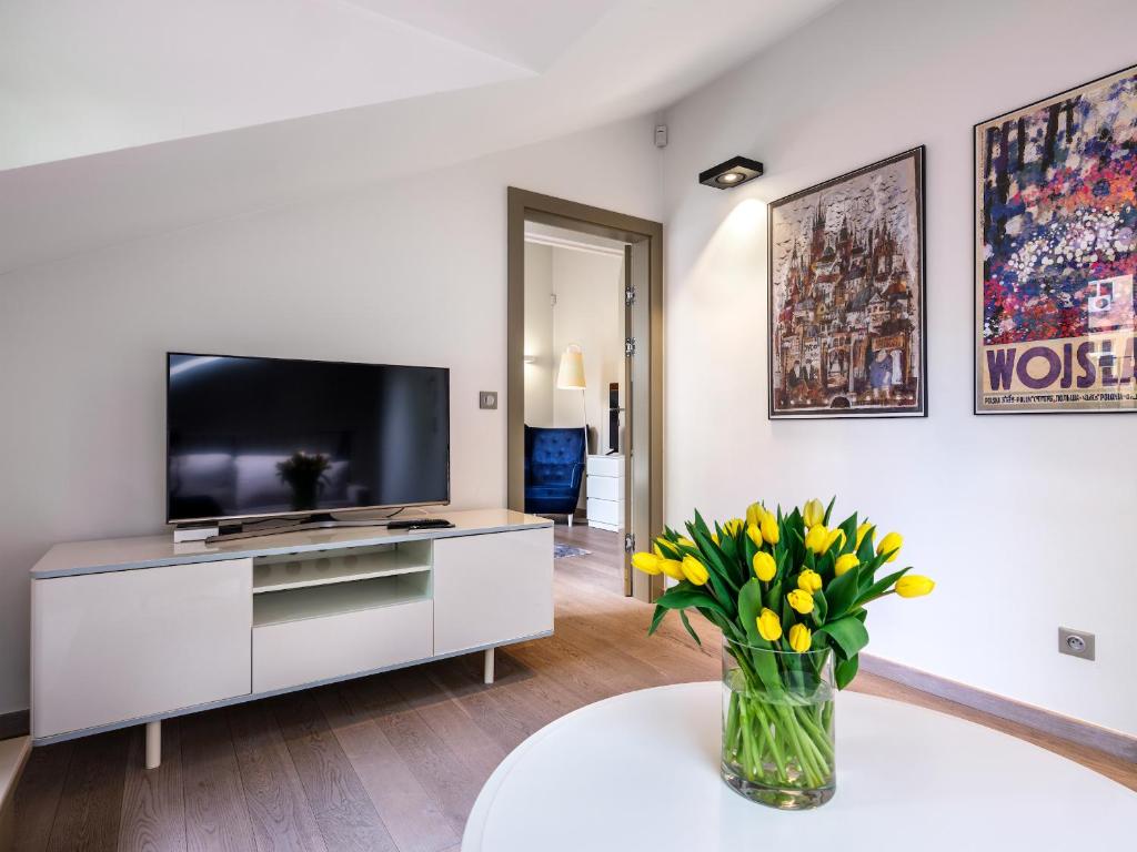 Tyzenhauz Villas - 12