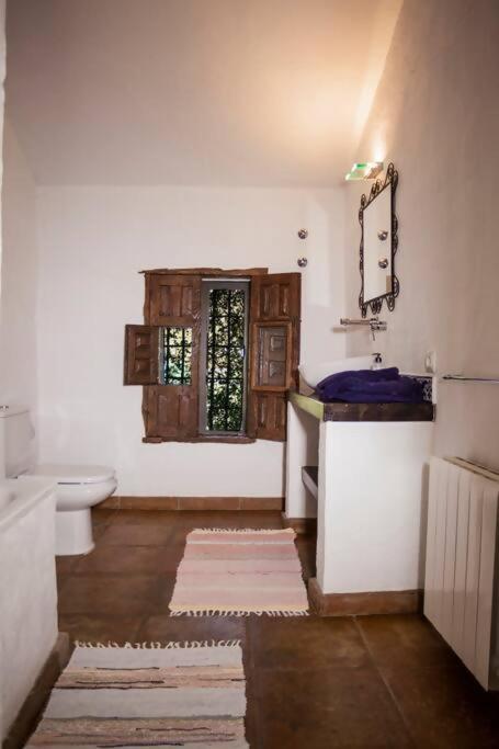 Fotografie z fotogalerie ubytování Cortijo Grazalema piscina 5 Hbts con baño AC v destinaci Grazalema