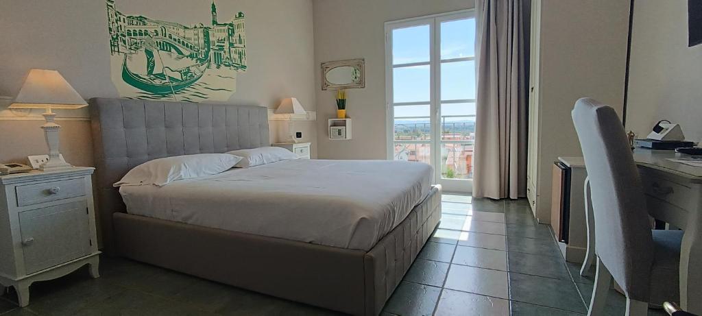 Hotel Palladium - Superior Double Room
