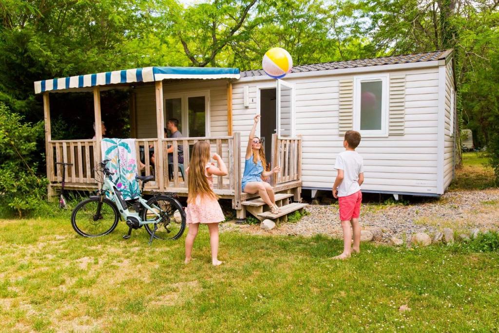 Hosté ubytování Camping La Chapoulière
