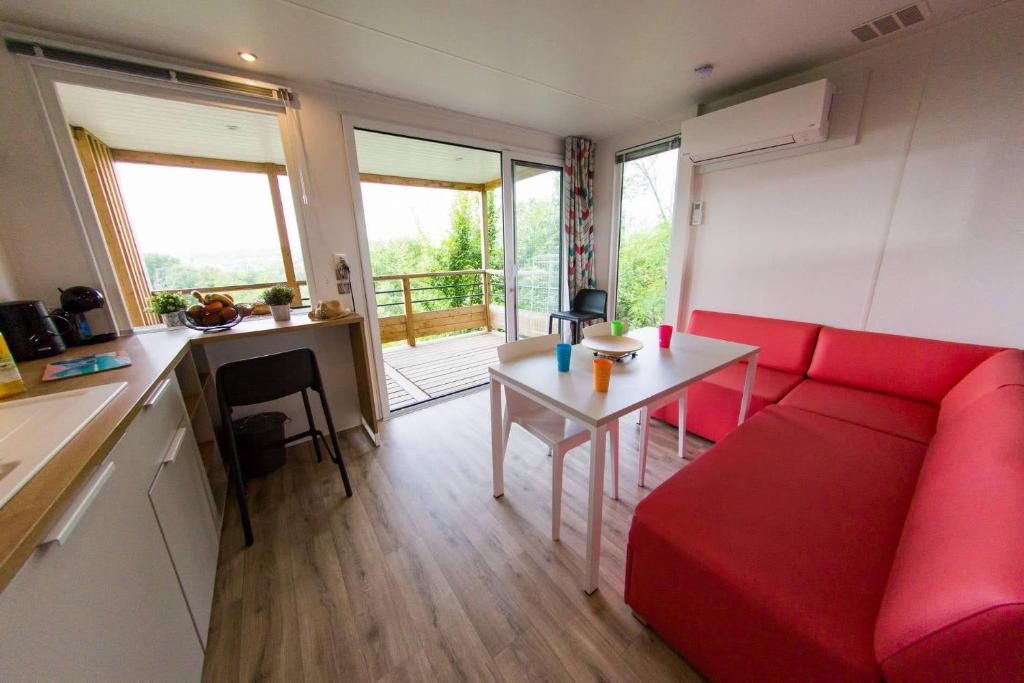 Posezení v ubytování Camping La Chapoulière