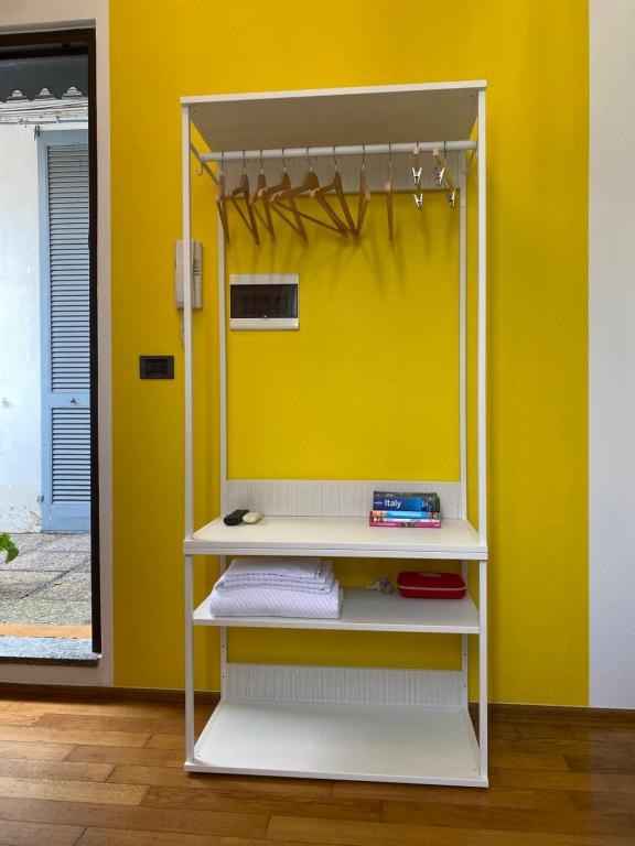 Foto dalla galleria di Studio-Majno a Milano