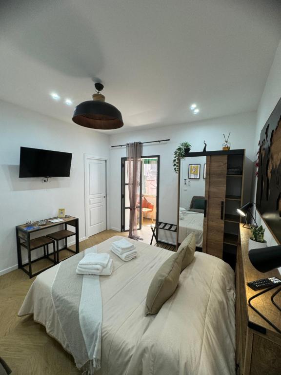 Gennarino Apartments - Panorama Suite with balcony and Urban Loft - 2