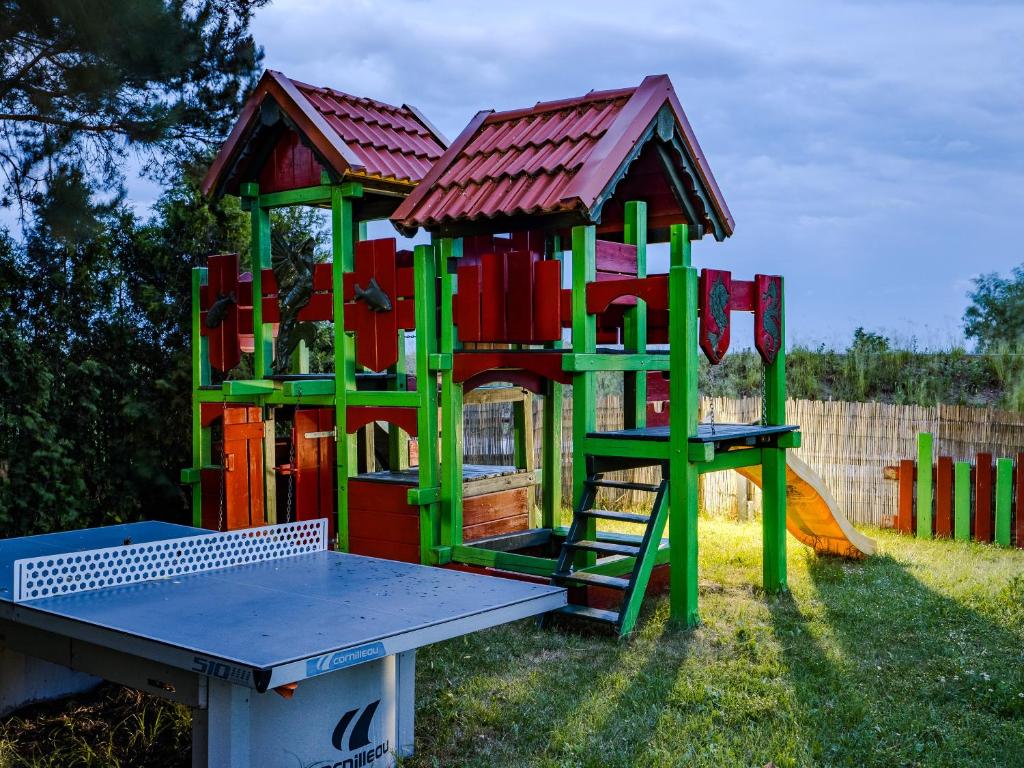Herní místnost nebo prostor pro děti v ubytování Hotel Aparthotel Baltic Willa