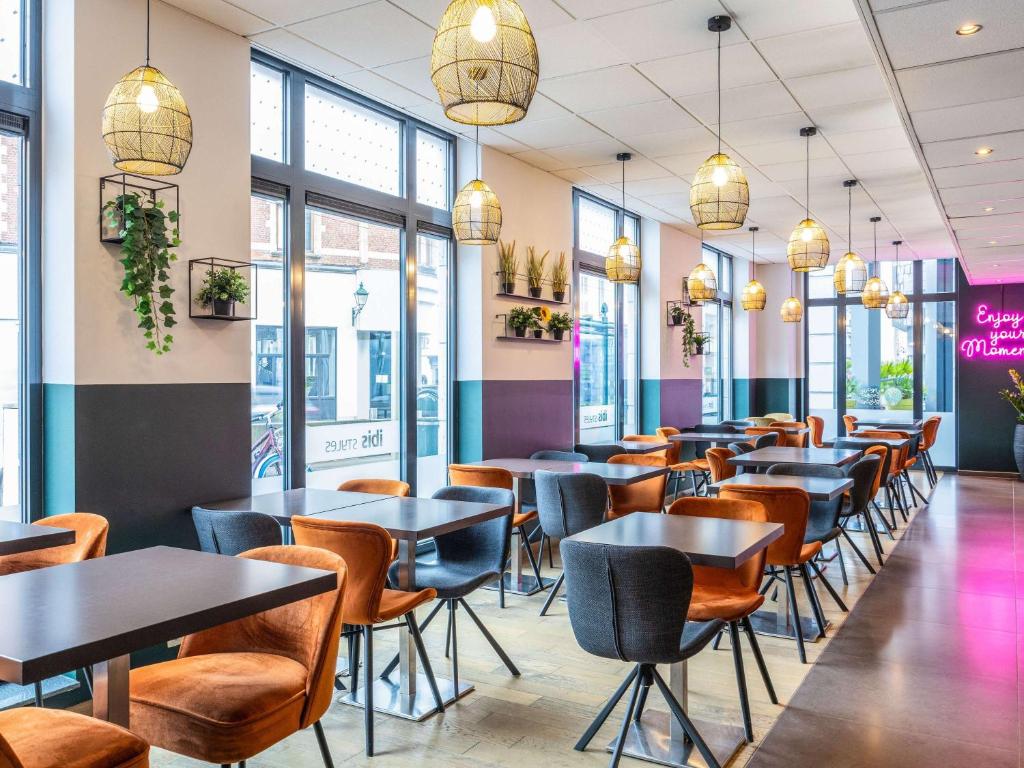 Restaurace v ubytování ibis Styles Hotel Brussels Centre Stéphanie