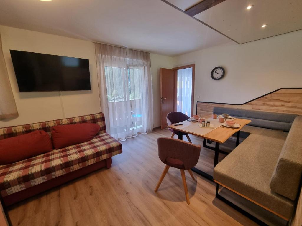 Kuchyň nebo kuchyňský kout v ubytování Hotel Gletschermühle