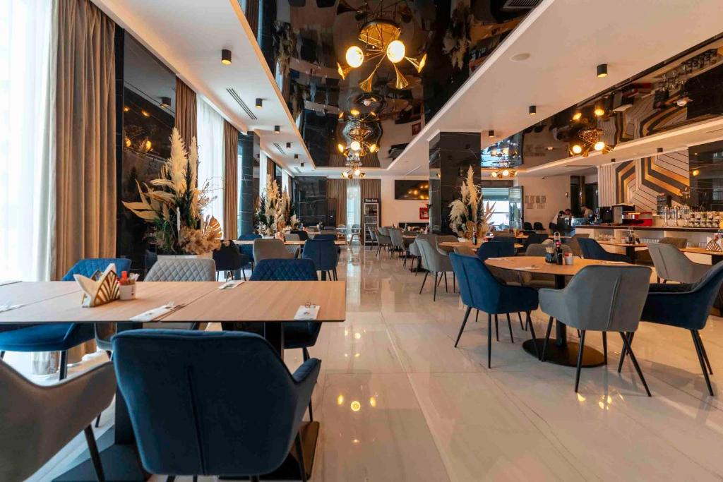 Restaurace v ubytování Stavros Hotel