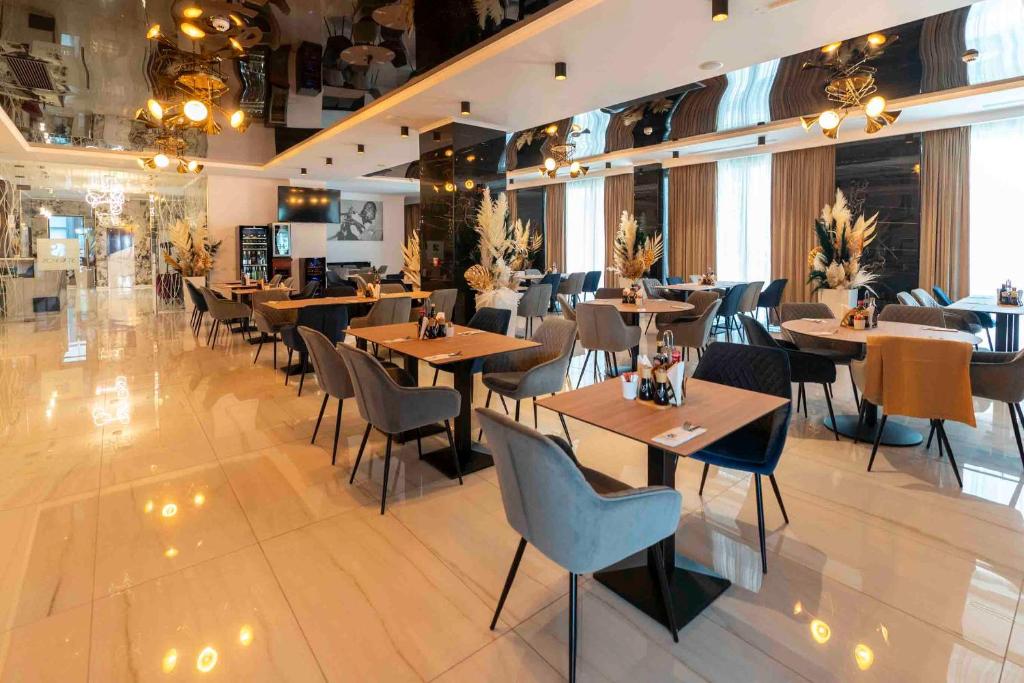 Restaurace v ubytování Stavros Hotel