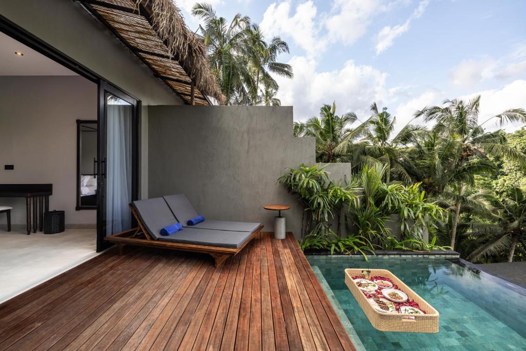 Bazén v ubytování The Clifton Ubud Valley Villas nebo v jeho okolí