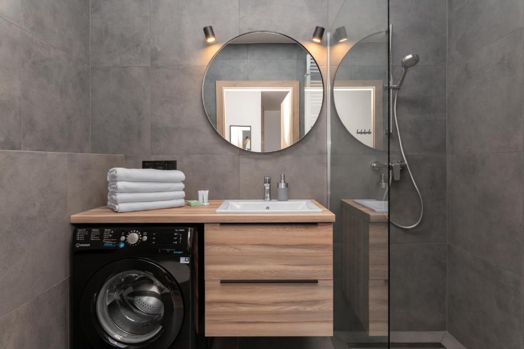 Pure Rental Premium Apartments - Free Parking & AC - 3