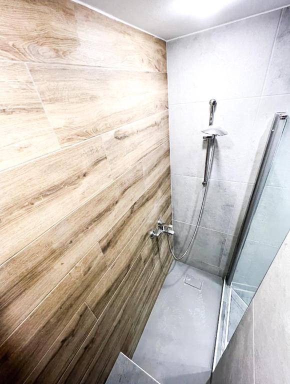 Kúpeľňa v ubytovaní Casa de Dinca, 2 bedroom, big balcony, free parking zone