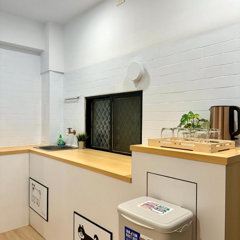 Kuchyň nebo kuchyňský kout v ubytování Simple Dog Bungalow
