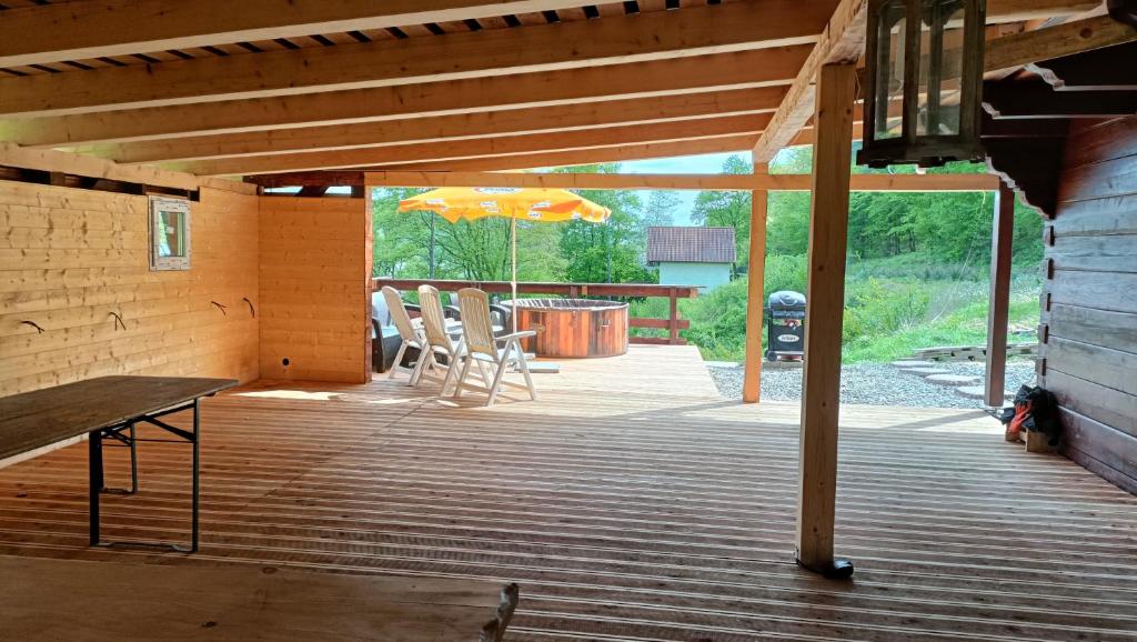 Balkón nebo terasa v ubytování Chata Peťo