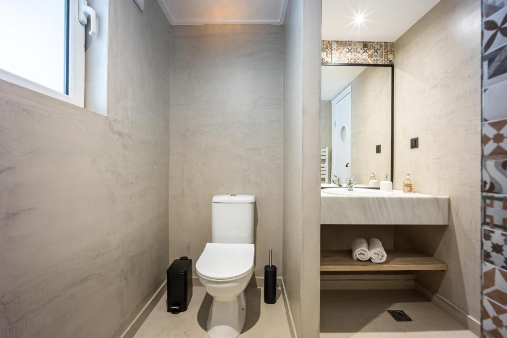 The Dorians - Resim 37