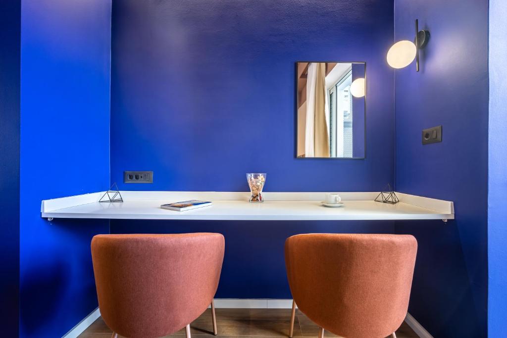 The Dorians - Resim 41