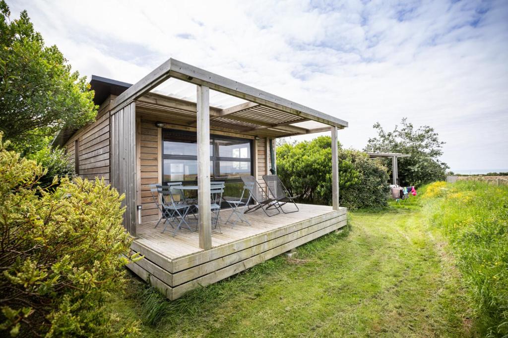 Huttopia Les Falaises - Normandie - Superior Chalet
