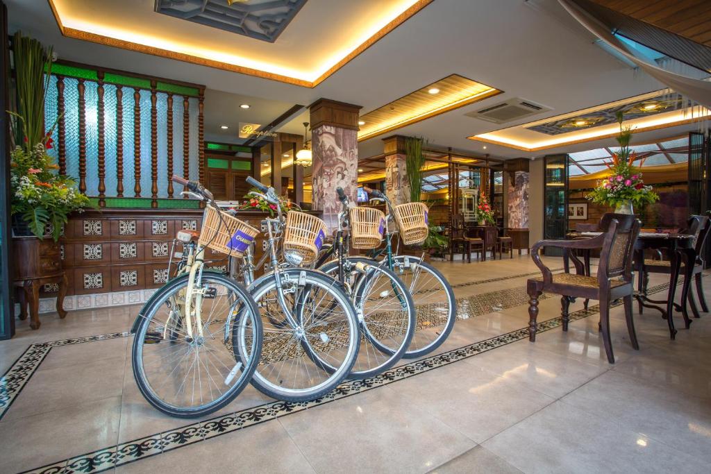 Jízda na kole v ubytování Chankam Boutique Hotel nebo okolí