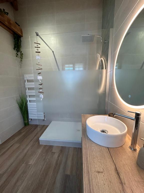Lady Jule Chambres d hôtes & spa - Chambre Double Avec Vue Sur Piscine