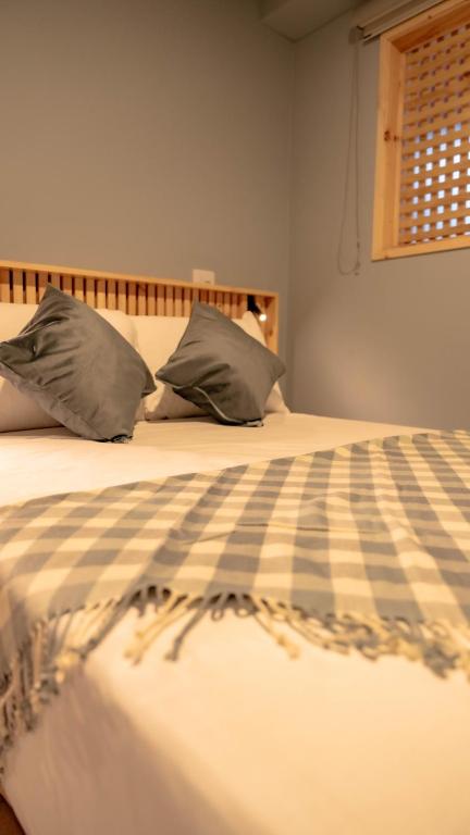 Postel nebo postele na pokoji v ubytování Leviu by Bernalo Hotels