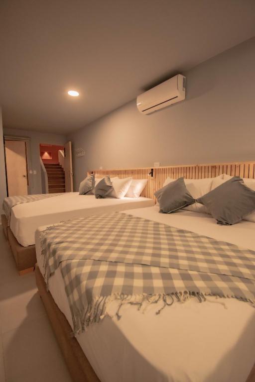 Postel nebo postele na pokoji v ubytování Leviu by Bernalo Hotels
