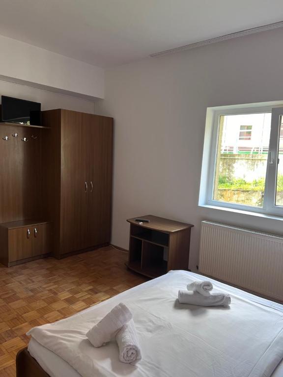 Postel nebo postele na pokoji v ubytování ALEXANDRA Vile