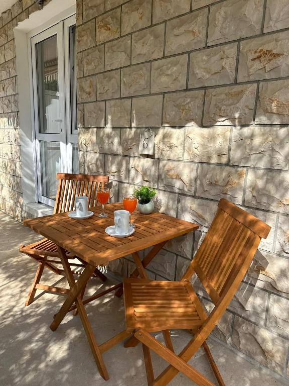 Patio nebo venkovní prostory v ubytování Guest House Kovacevic