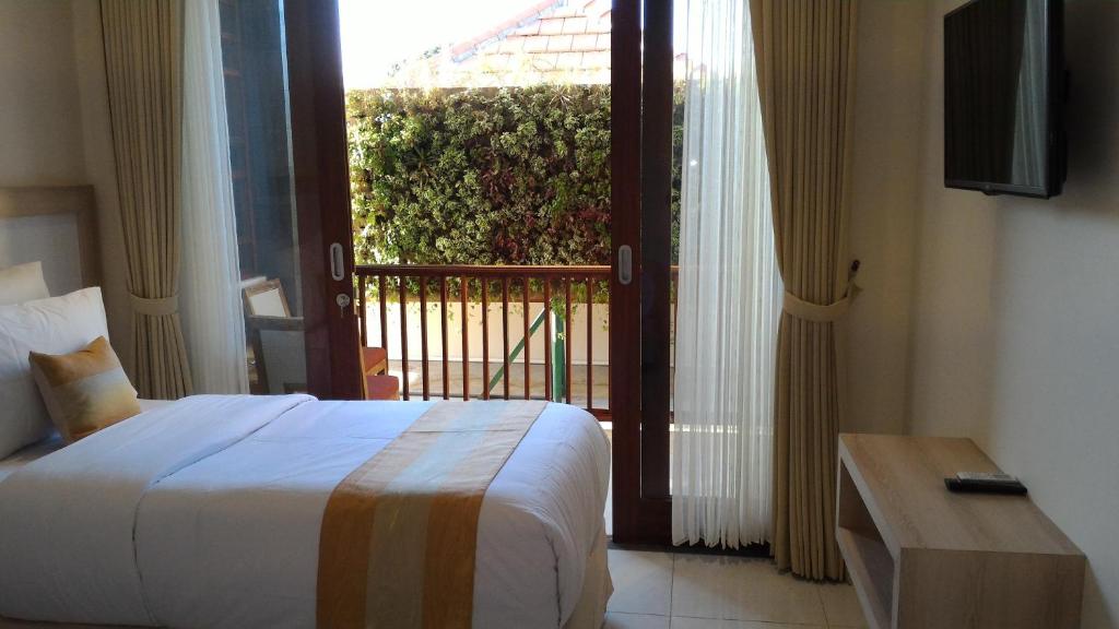Nyaman Guest House - Standaard Tweepersoonskamer Met 2 Aparte Bedden