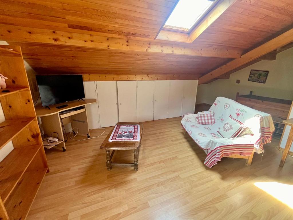 Postel nebo postele na pokoji v ubytování Chalet Perce Neige Barcelonnette
