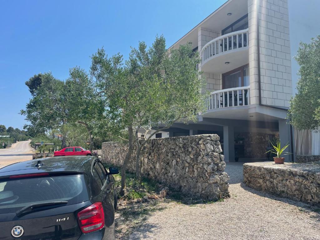 Budova, kde se apartmán nachází