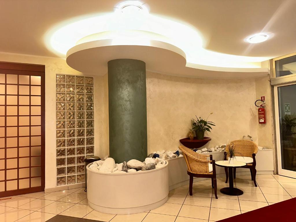 Posezení v ubytování Blue Hotel