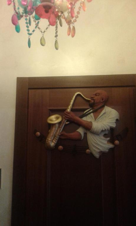 Romantic & Artistic Apartment - 15