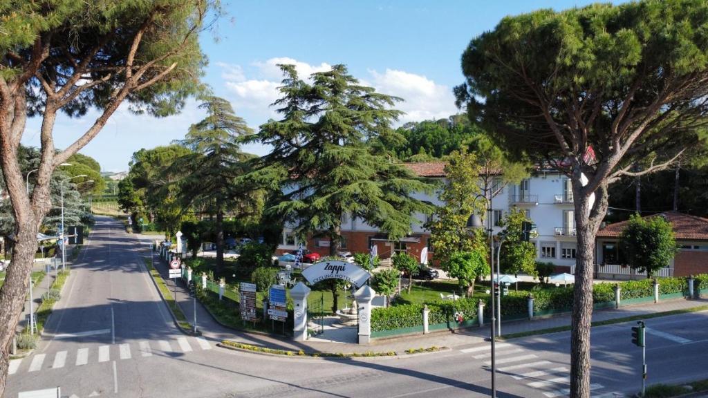 Okolí hotelu