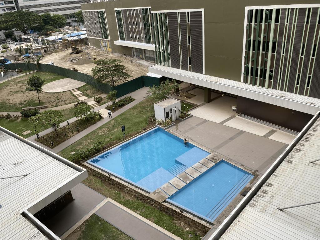 Bazén v ubytování Avida Riala 1BR unit- IT Park Cebu City nebo v jeho okolí