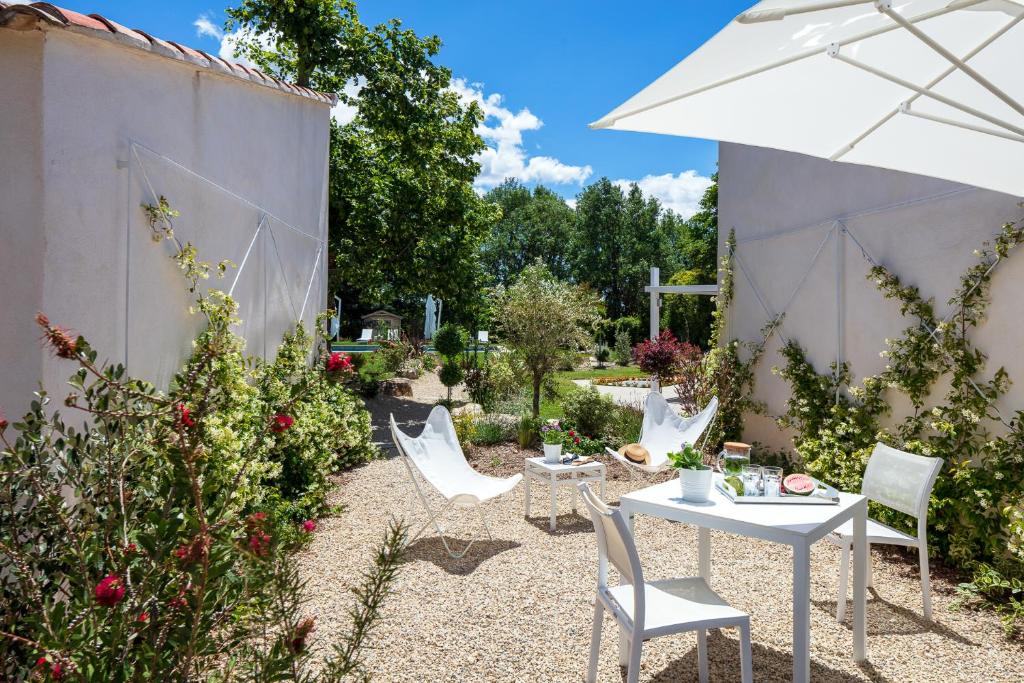 La Bastide de Damien, 5 clefs Demeure d'Exception et Table Remarquable dans le guide Teritoria, JACUZZI Privatif, Cuisine étoilée Dominique Frérard - 15