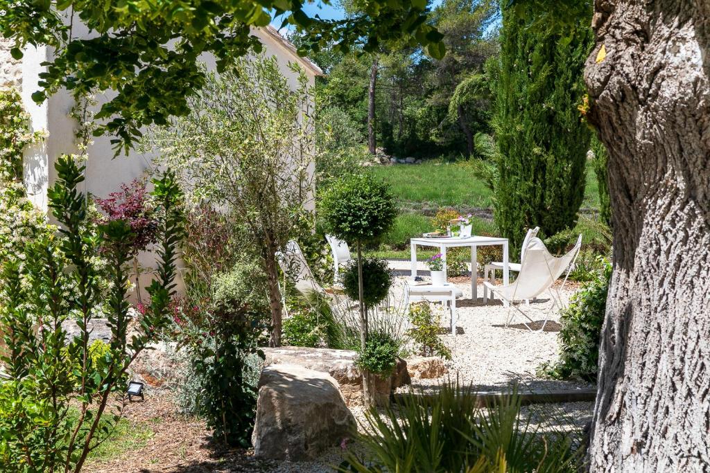 La Bastide de Damien, 5 clefs Demeure d'Exception et Table Remarquable dans le guide Teritoria, JACUZZI Privatif, Cuisine étoilée Dominique Frérard - 16