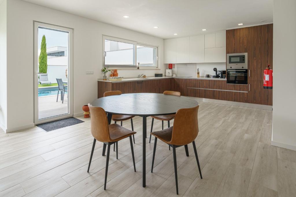 Cuisine ou kitchenette dans l'établissement Villa Mauricio
